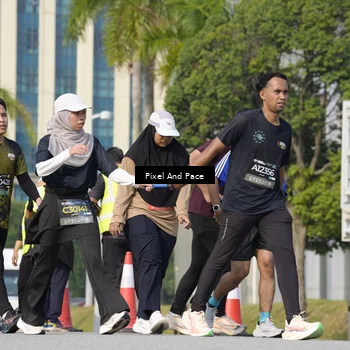 Runner Photo 6501086