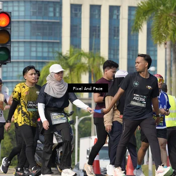 Runner Photo 6501107