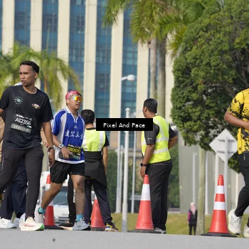 Runner Photo 6501123