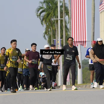 Runner Photo 6501171