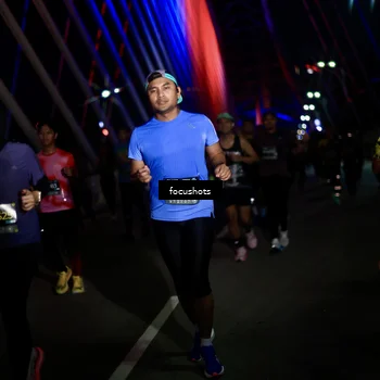 Runner Photo 6501200