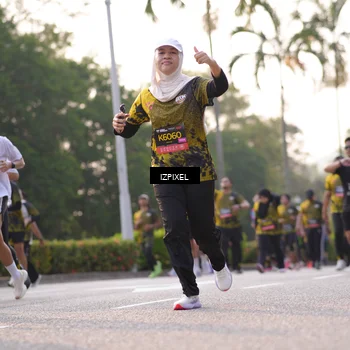 Runner Photo 6501334