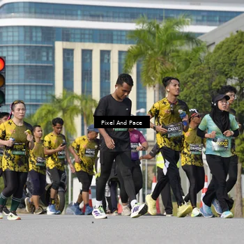 Runner Photo 6501336