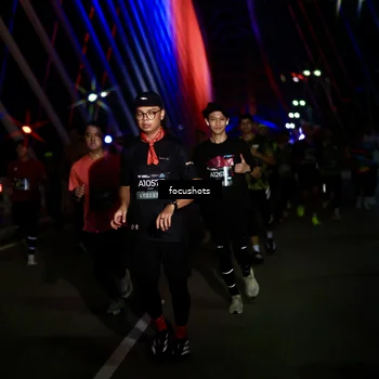 Runner Photo 6501341