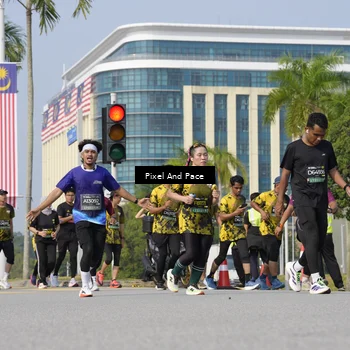 Runner Photo 6501358