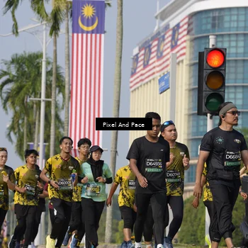 Runner Photo 6501394