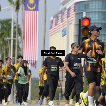 Runner Photo 6501405