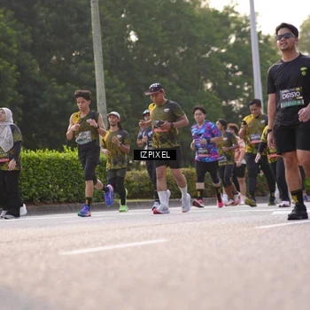 Runner Photo 6501415