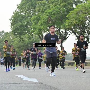 Runner Photo 6501430