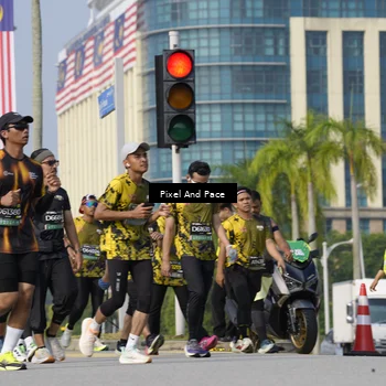 Runner Photo 6501443