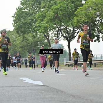 Runner Photo 6501446