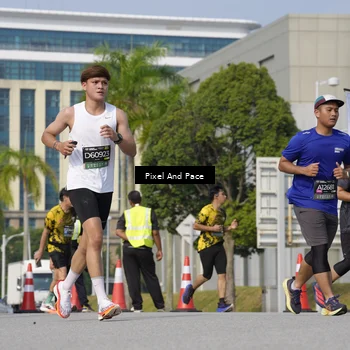 Runner Photo 6501466
