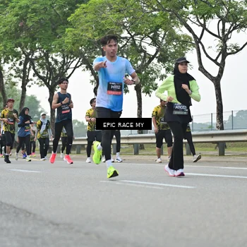 Runner Photo 6501535