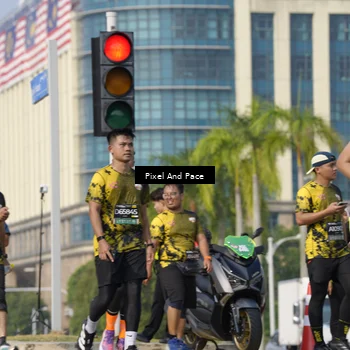 Runner Photo 6501592