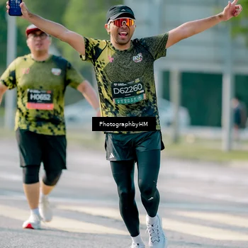 Runner Photo 6501600