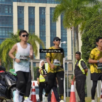 Runner Photo 6501610