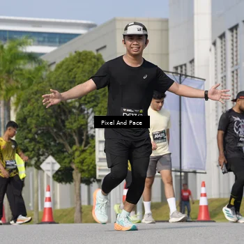 Runner Photo 6501639
