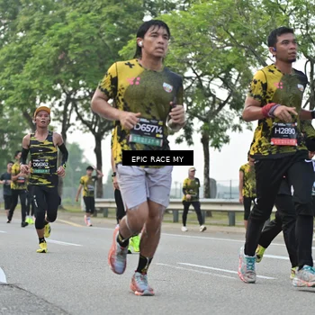 Runner Photo 6501680