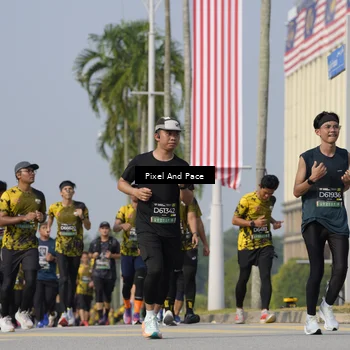 Runner Photo 6501699