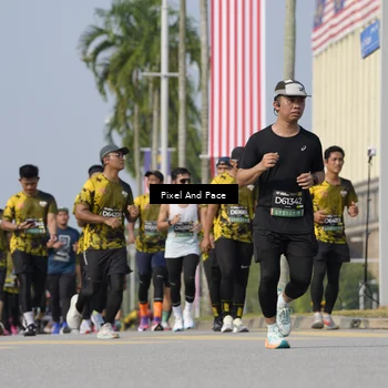 Runner Photo 6501701