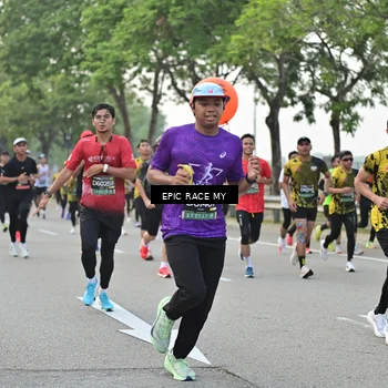 Runner Photo 6501868