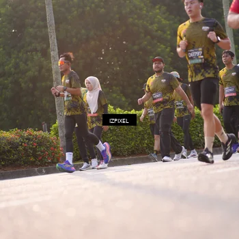 Runner Photo 6502054