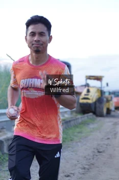 Runner Photo 650212