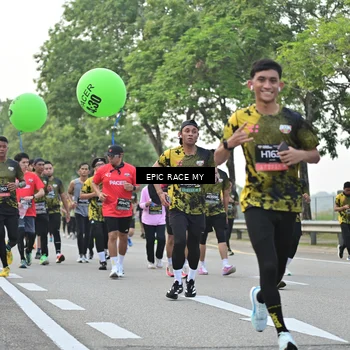 Runner Photo 6502175