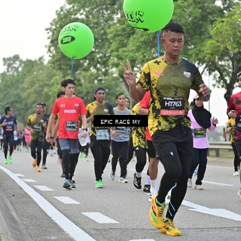 Runner Photo 6502217