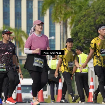 Runner Photo 6502233
