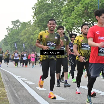 Runner Photo 6502255