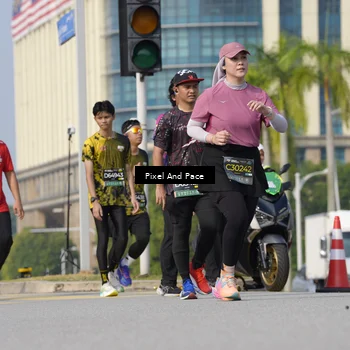 Runner Photo 6502313