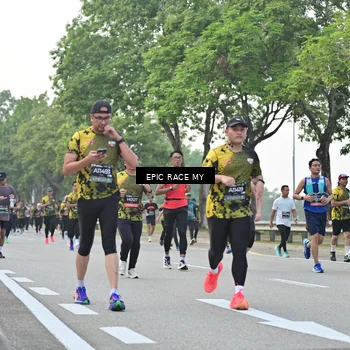 Runner Photo 6502383