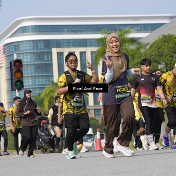 Runner Photo 6502393