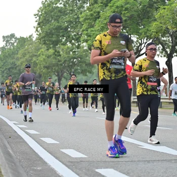 Runner Photo 6502401