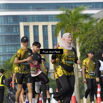 Runner Photo 6502410