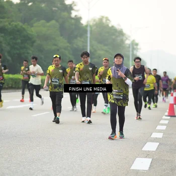 Runner Photo 6502425