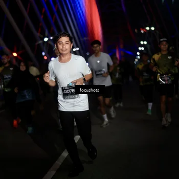 Runner Photo 6502454