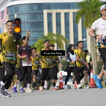 Runner Photo 6502464