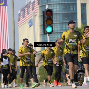 Runner Photo 6502594
