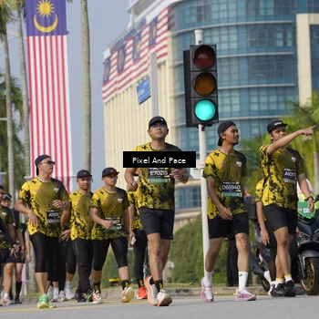 Runner Photo 6502690