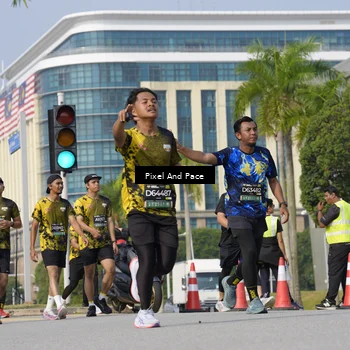 Runner Photo 6502702