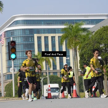 Runner Photo 6502725