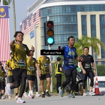 Runner Photo 6502731