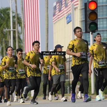 Runner Photo 6502853