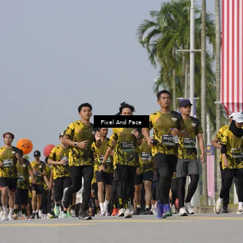 Runner Photo 6502916