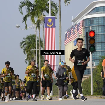 Runner Photo 6502935
