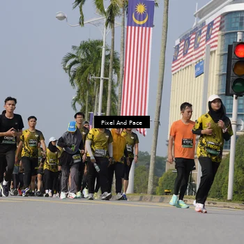 Runner Photo 6502982