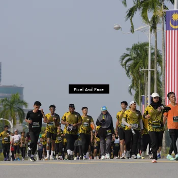 Runner Photo 6503017