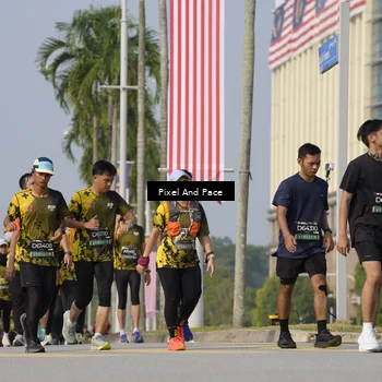 Runner Photo 6503068